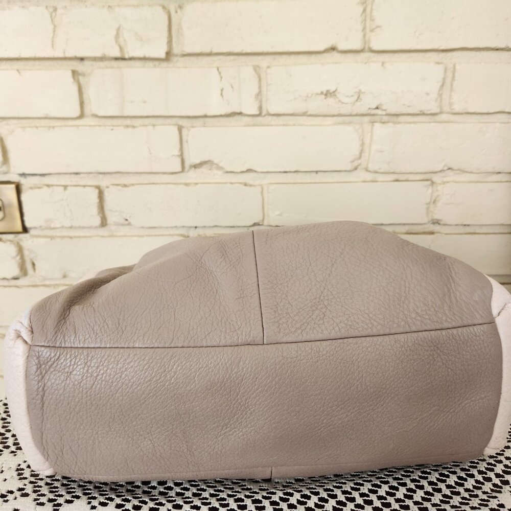 Coach Madison Phoebe Tan & Chalk Shoulder Bag Purse - Picture 11 of 15